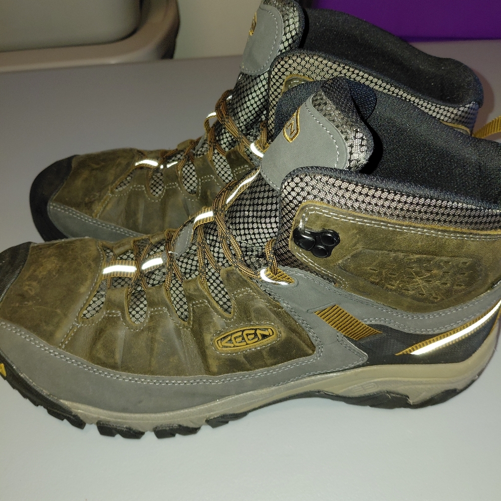Keen Waterproof Hikers